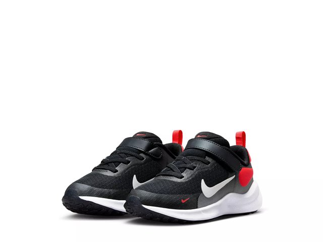 Nike revolution 5 kids black 2025