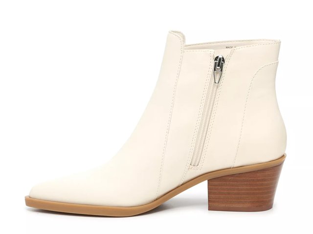 Dolce vita white bootie top