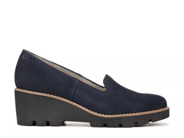 Dsw luxury outlet