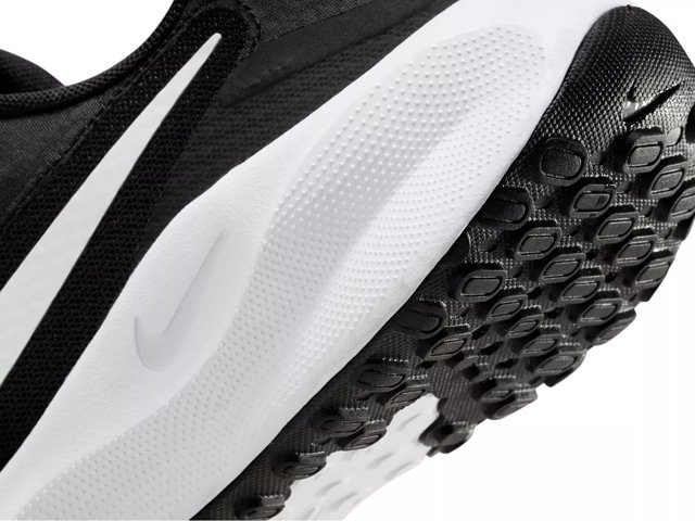 Mens nike revolution clearance