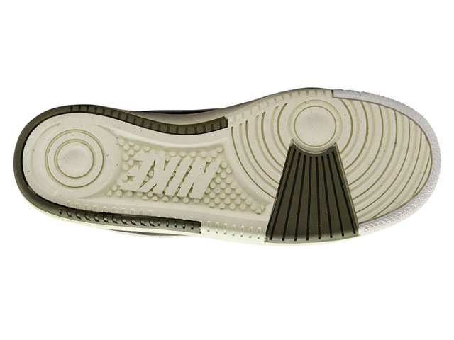 Nike Gamma Force Sneaker - Women's