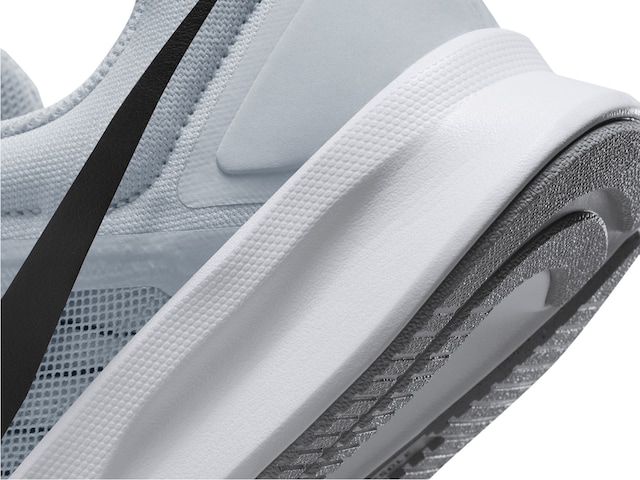 Nike Run Swift 3 Running Shoe - Men's