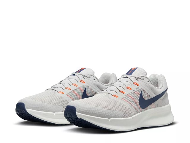 Nike men's swift clearance