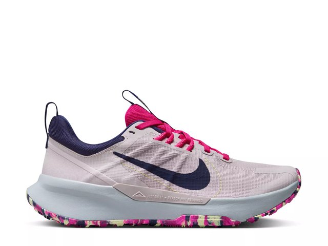 Nike free pink and grey sale