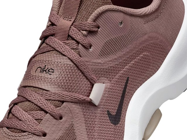 Womens mauve hot sale nikes