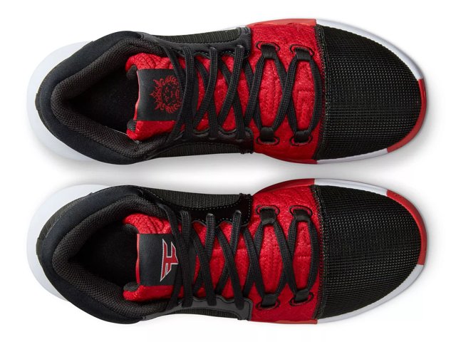 Nike LeBron Witness VIII Basketball Shoe - Men's - Free