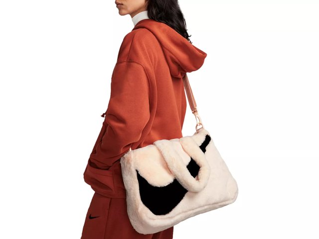 Tote nike 2025