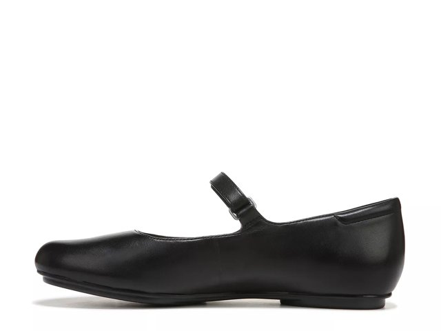 Naturalizer black mary jane shoes sales