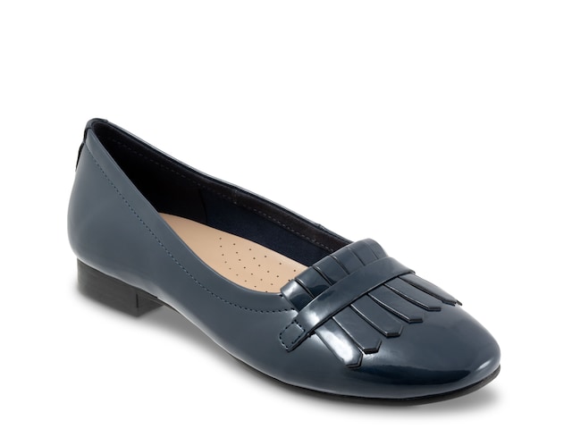 Trotters Greyson Slip-On - Free Shipping | DSW