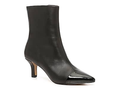 ADRIENNE VITTADINI Women’s Black Leather Heels with