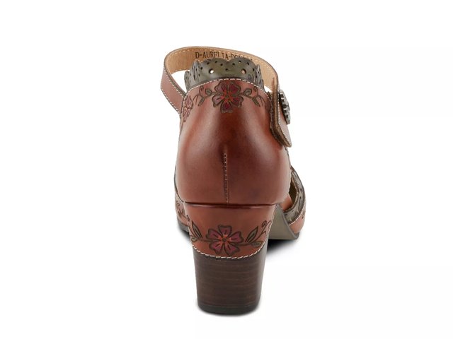 L'Artiste by Spring Step Aurelia Pump
