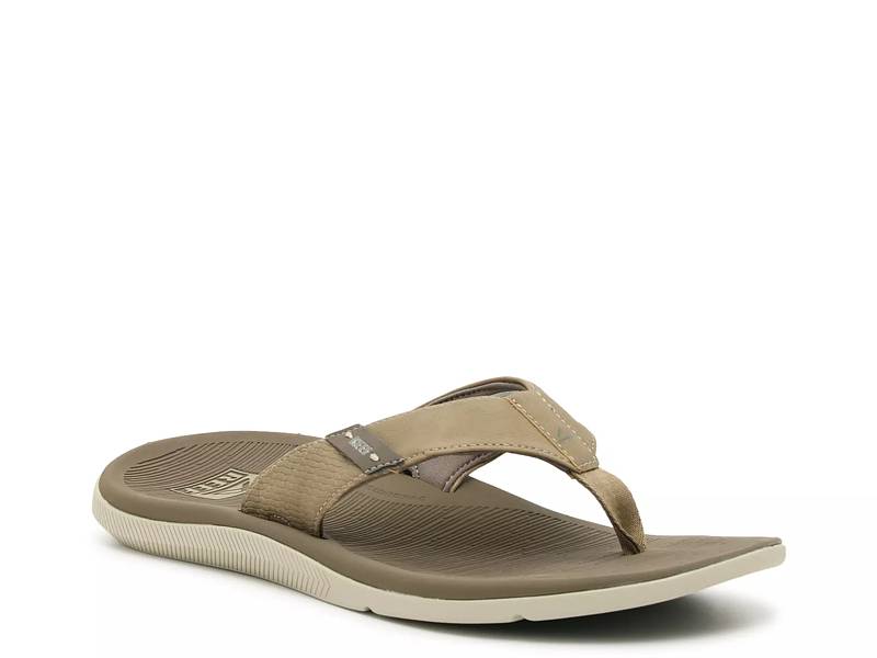 Dsw reef best sale mens sandals