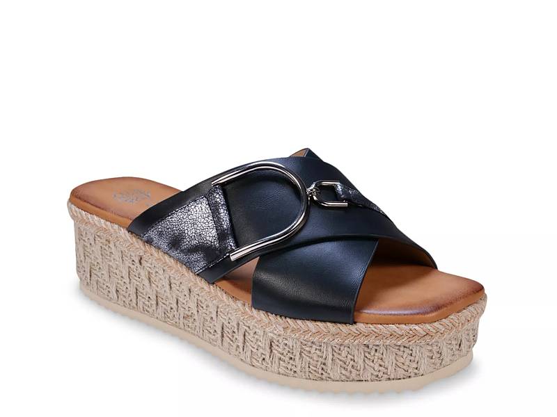 Baretraps Skylar Wedge Sandal