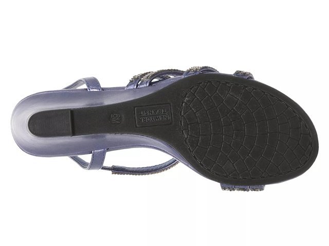 Dsw new york transit hotsell