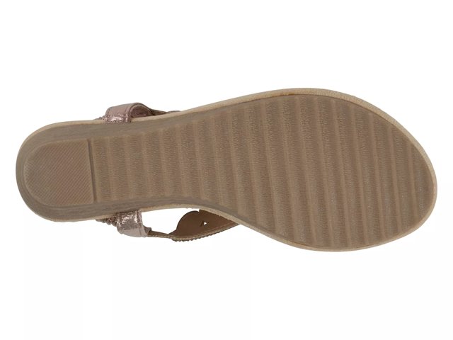 Chloe valentine wedge shop