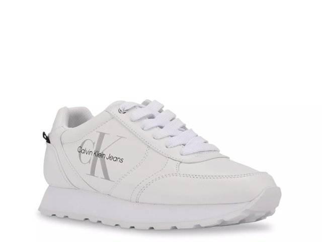   ☆ Cayle Sneakers ☆ カルバンクライン Women's Calvin Klein Women's Cayle Casual Sneaker | Famous Footwear