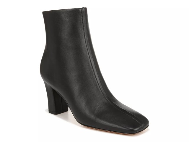 Dsw flat ankle boots 2025