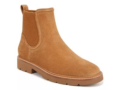 Women's tan hot sale chelsea boots