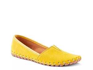 Dsw best sale mustard shoes