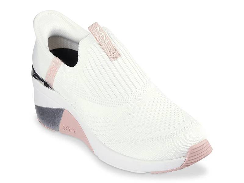 Women s Sneakers Athletic Shoes DSW