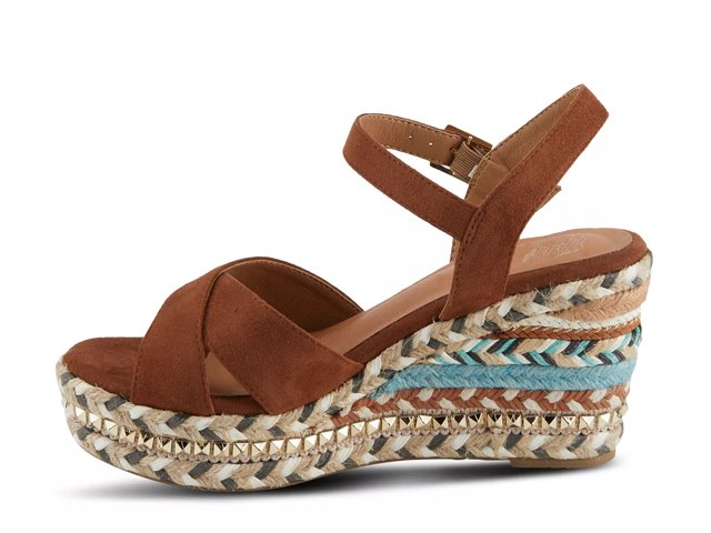 Spring step store wedges