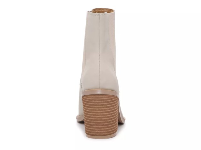 Vince camuto sales pimmy booties