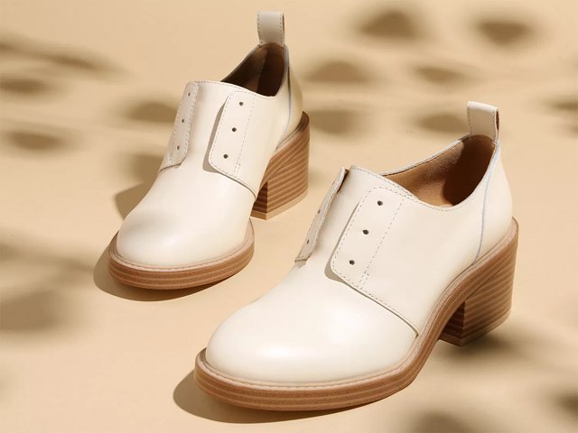 Crown sales vintage oxford