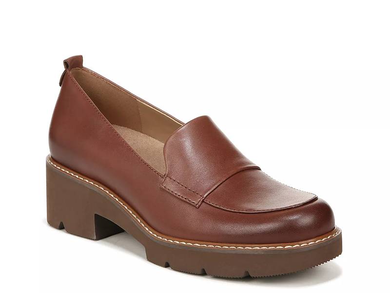 naturalizer macey loafer