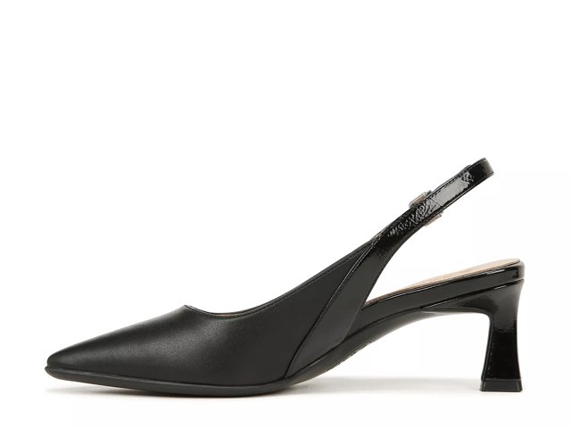 Naturalizer Tansy Pump - Free Shipping | DSW