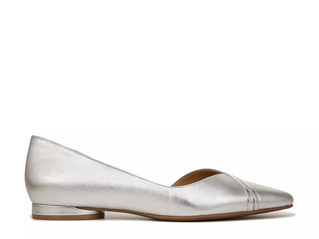Dsw flat hotsell silver shoes