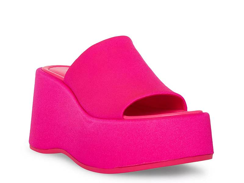 Pink cheap wedges dsw