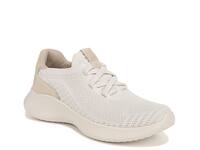 Naturalizer Emerge Slip On Walking Sneaker