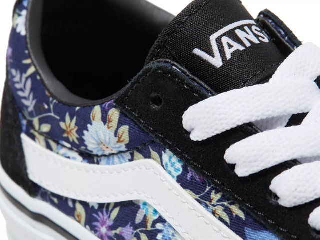 Vans ward 38 store