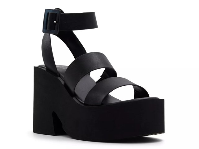 Dsw black and white sandals on sale