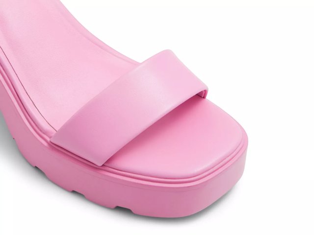 Call it spring sales aderica platform sandal