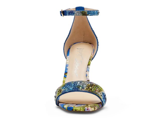 Dani Sandal
