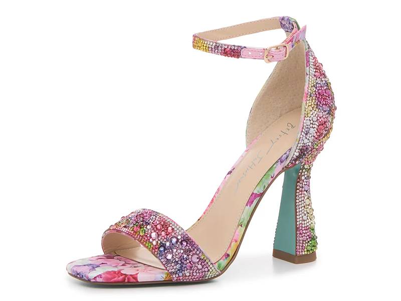 Dani Sandal