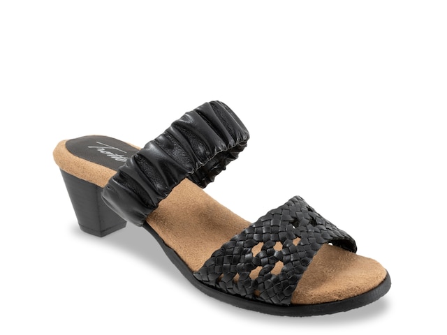 Trotters Mae Sandal - Free Shipping | DSW
