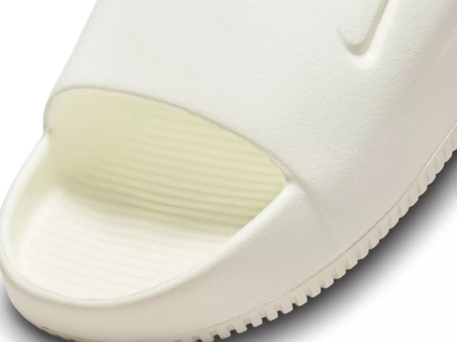 Nike slides women best sale dsw