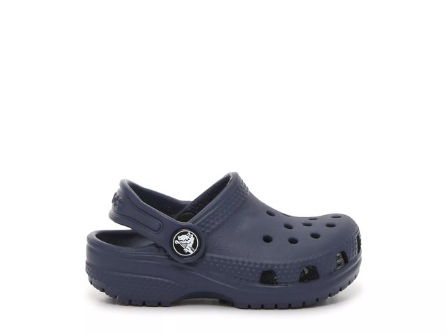 Kids navy crocs 2025