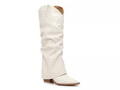 White boots hot sale at dsw