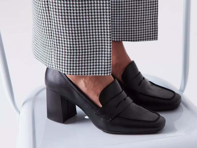 Anne klein block sales heel
