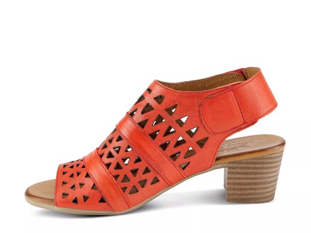 Red best sale sandals dsw