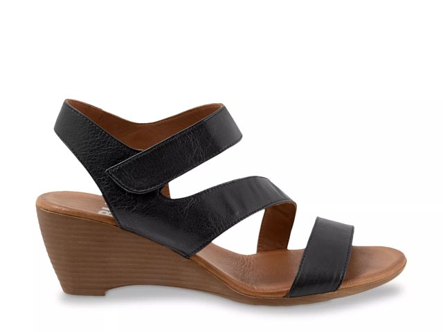 Bueno Rose Wedge Sandal Free Shipping DSW