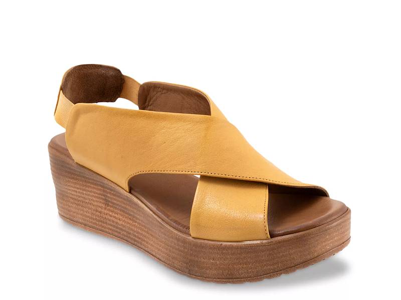 Naomi Wedge Sandal