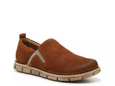 Born hot sale sawyer loafers