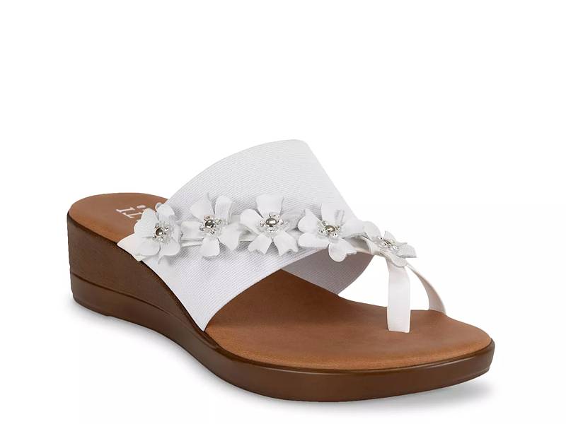 White wedge sandals on sale dsw