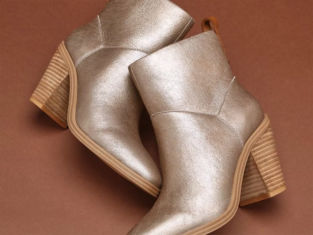 Crown vintage top frankie bootie
