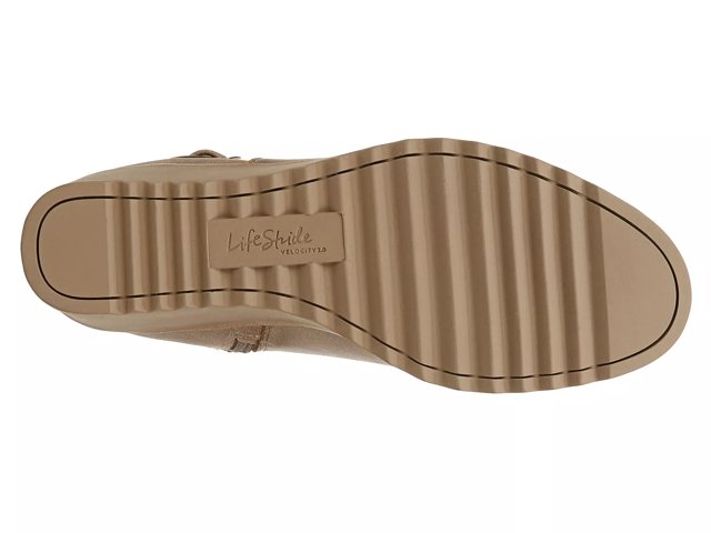 Life stride velocity boots sales