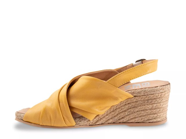 Naturalizer jasmin wedge hot sale